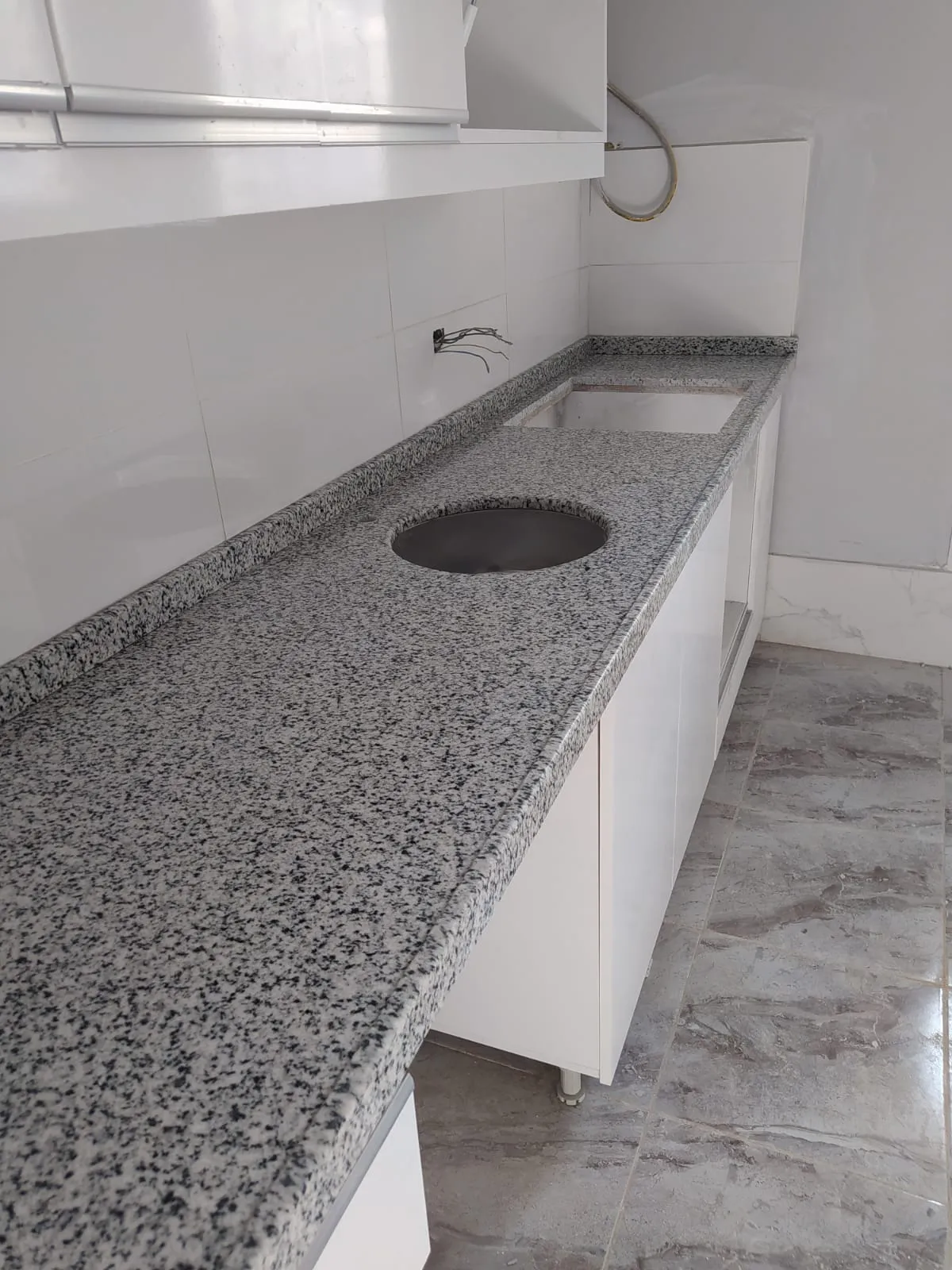 Gri granit tezgah daire evye – İstanbul mermer ustası